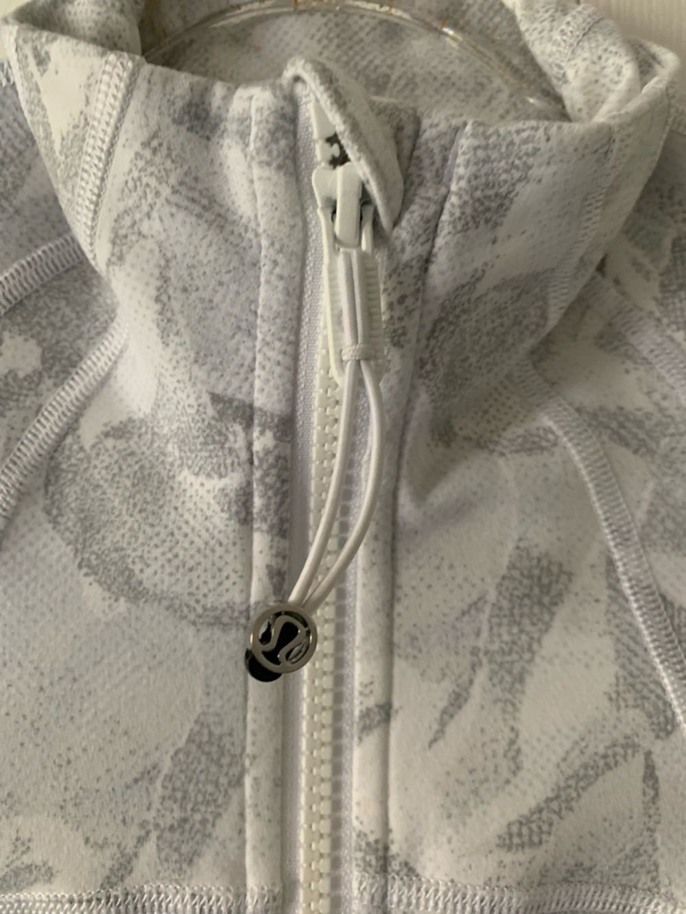Lululemon Define Jacket Size 6 - Picture 6 of 12